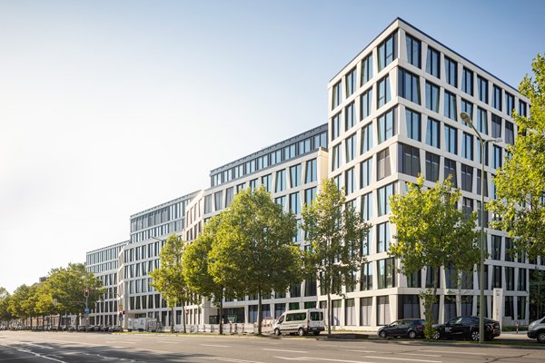 GRC-Facade-Projects-Germany-Lindner-Mark-Muenchen